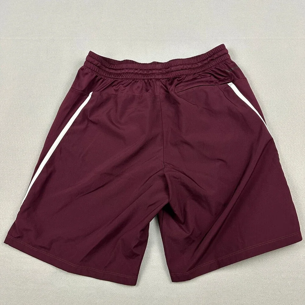 Winthrop Eagles Shorts Men Medium Burgundy Adidas Aroready Basketball NCAA M